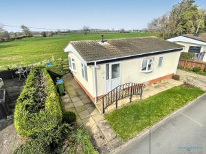 Poplar Drive North, Wootton Hall, Wootton Wawen